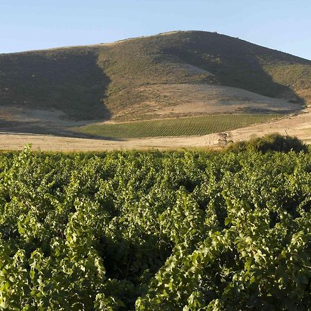 Meerendal Boutique Hotel Durbanville Bagian luar foto