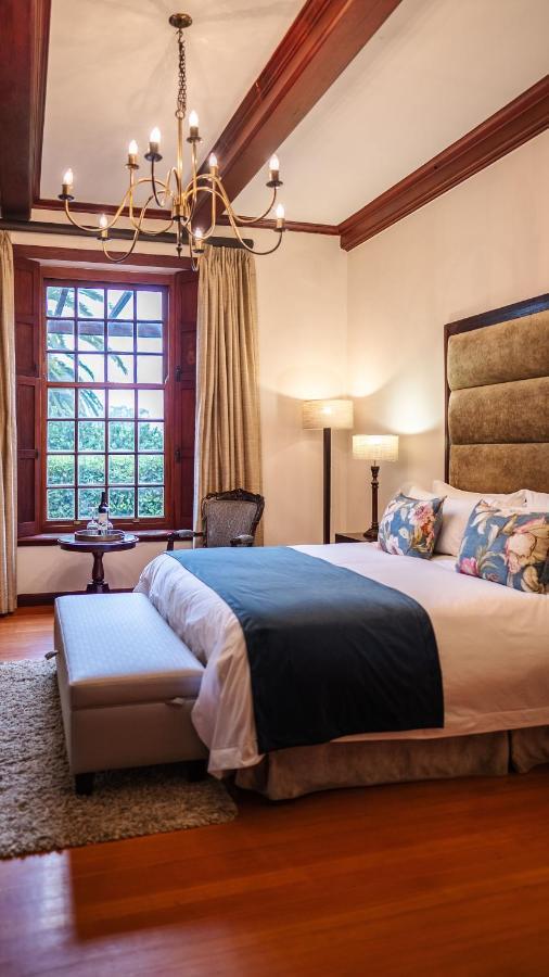 Meerendal Boutique Hotel Durbanville Bagian luar foto