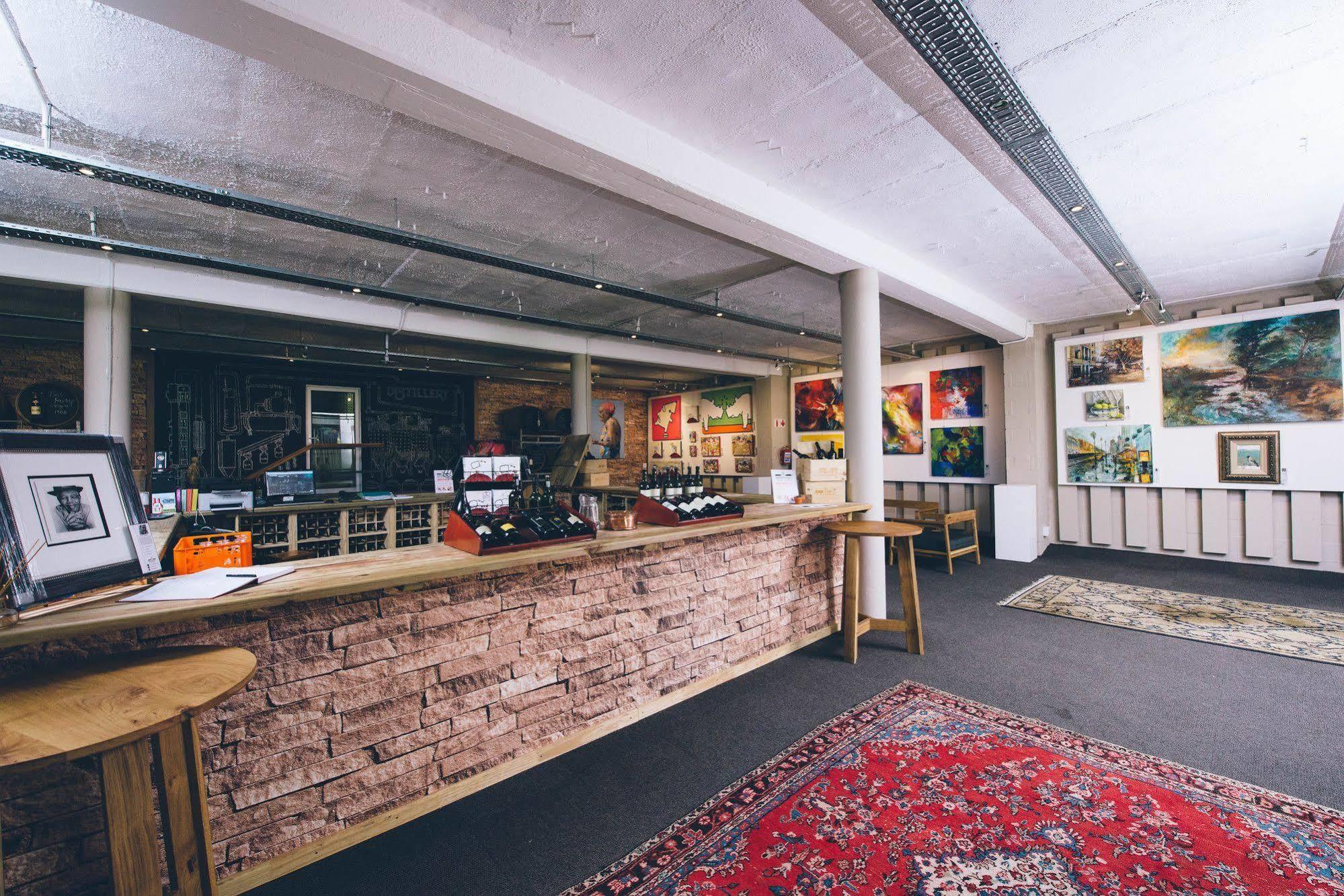 Meerendal Boutique Hotel Durbanville Bagian luar foto